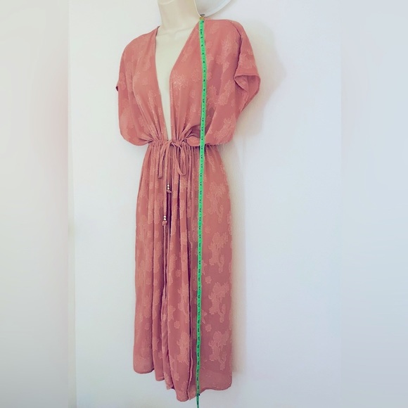 Time and Tru light pink women’s cover up one size fits all tie waist…no tags - Picture 3 of 4